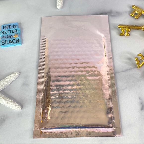 25 4x8 Rose Gold Bubble Mailers PRICE IS FIRM - Picture 3 of 8